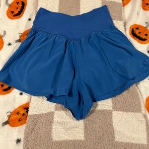 Aerie offline cross over shorts